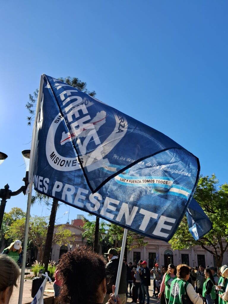 EN BUENOS AIRES Y EN MISIONES
